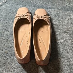 Clarks Nude Patent Leather Ballet Flats with Bow